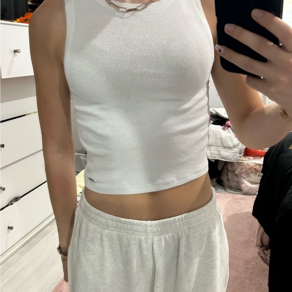 Hollister White Ribbed Tank Top - Picture 1 of 4